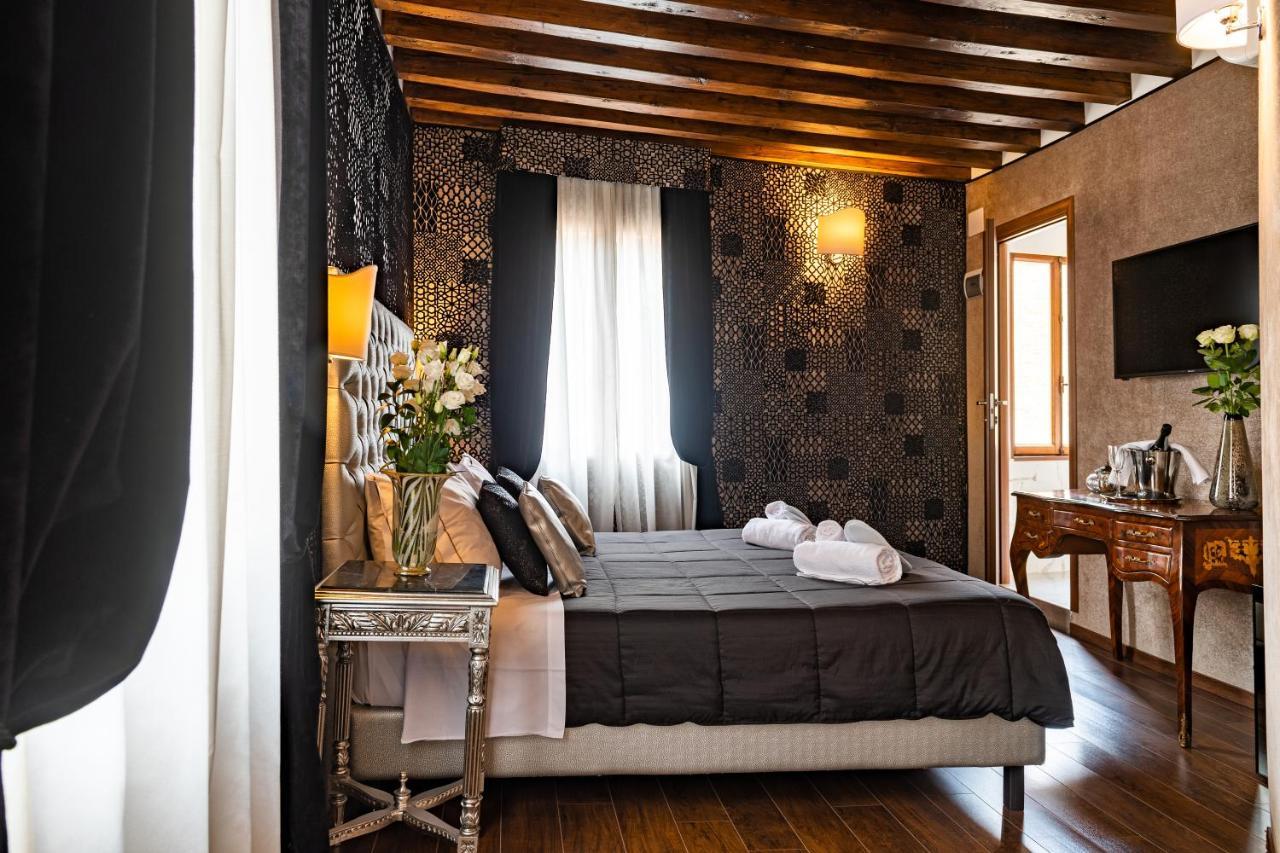 Domus Superior Hotel Venice Exterior photo